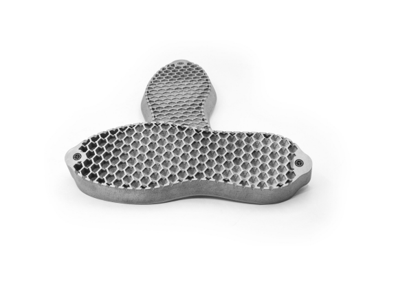 3D-Printed Shoe Molds in Stainless Steel, Aluminum & MS1 Maraging Steel | SLM Footwear Mold Case Study